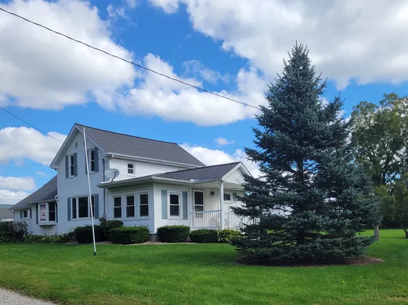 8383 Kaiser Rd, Saline, MI 48176