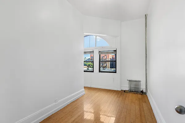 Rented by Brown Harris Stevens | media 6