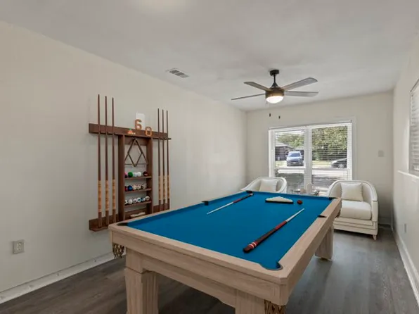 7904 Silverdale Dr, Dallas, TX 75232