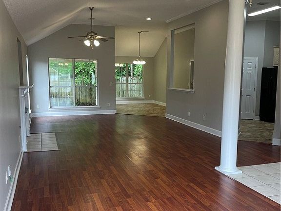 5th image of 2110 Inverness Pkwy