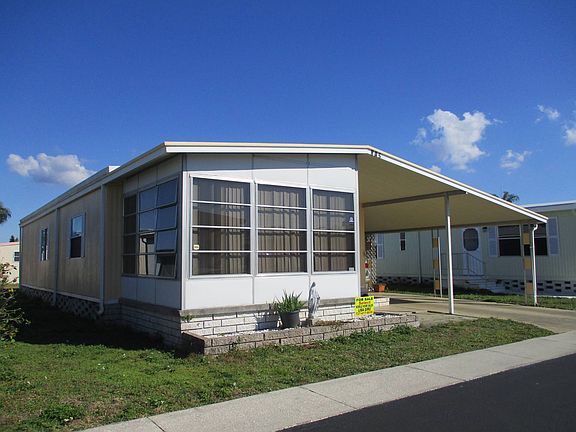 4th image of 6700 150th Ave N #805