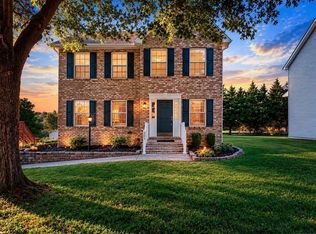 305 Sequoia Cir NW, Christiansburg, VA 24073