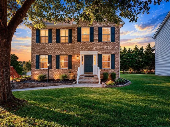 305 Sequoia Cir NW, Christiansburg, VA 24073