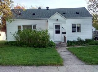 511 E Chestnut St, Redwood Falls, MN 56283