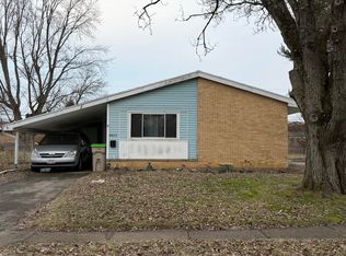 4802 Willowbrook Dr, Springfield, OH 45503