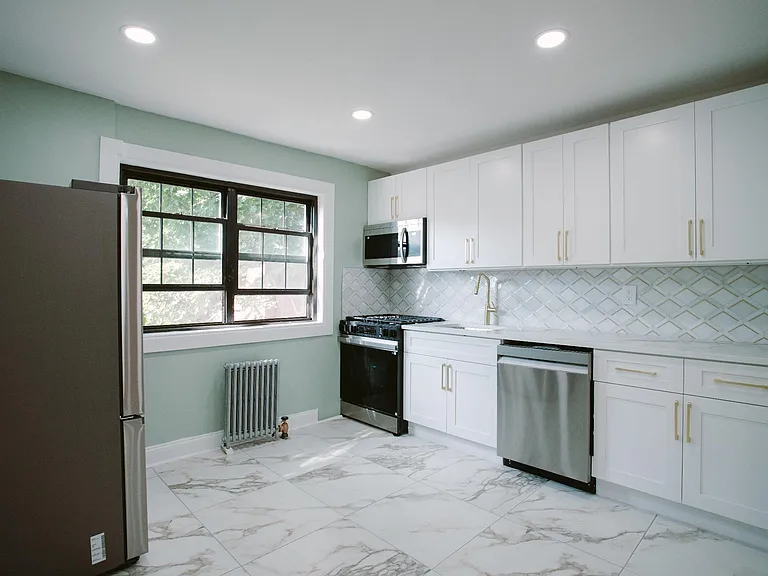 141-29 78th Ave #3B — Photo 1