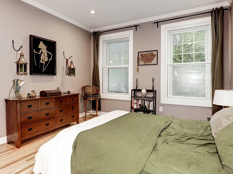 1214 Park Rd NW #1 — Photo 1