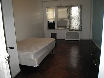 Rented by Rapid Realty Upper West Side LLC