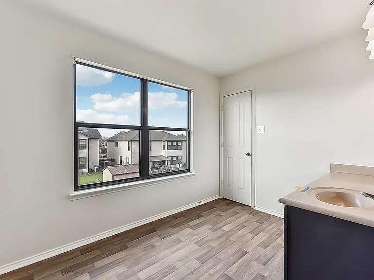 8717 Sage Meadow Dr — Photo 20