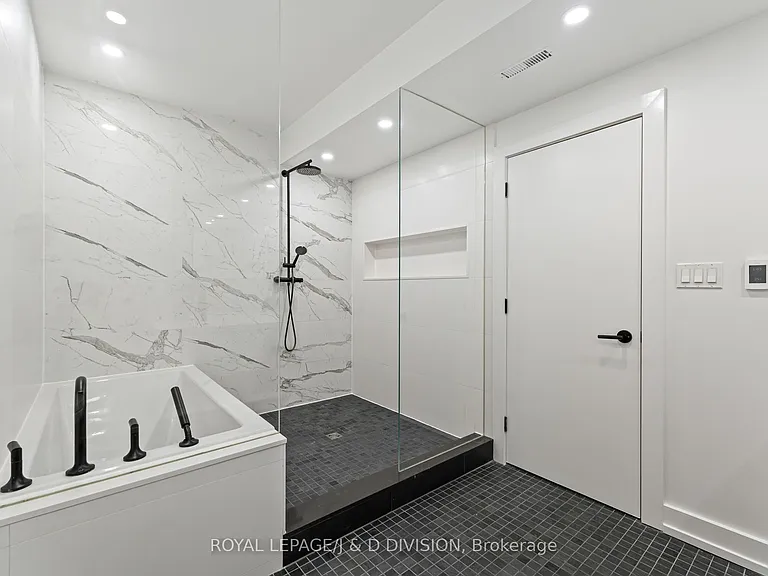 314 Lonsdale Rd #4 — Photo 21