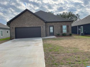 20 Avalon Way, Clanton, AL 35045