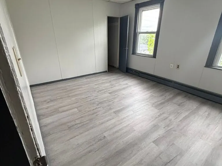 159 N Main St — Photo 15