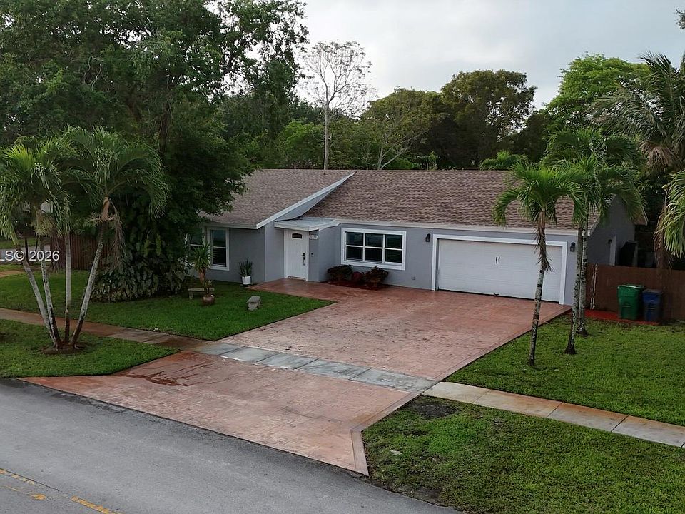 1st image of 10550 SW 51st St