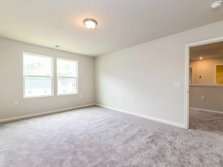 682 Hadley Ct SE — Photo 9