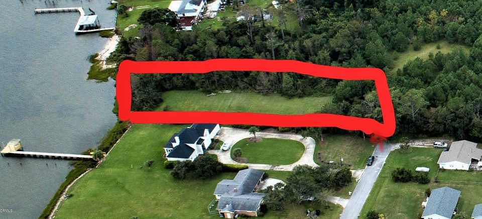2nd image of 149 Soundview Dr
