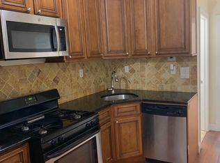 98 Leonard St APT 2L, Jersey City, NJ 07307