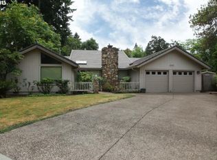 1720 Tabor St, Eugene, OR 97401