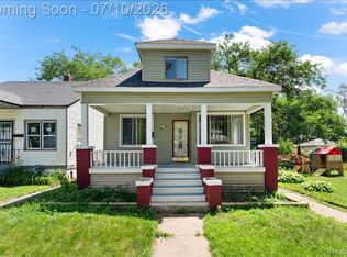 17196 Shields St, Hamtramck, MI 48212