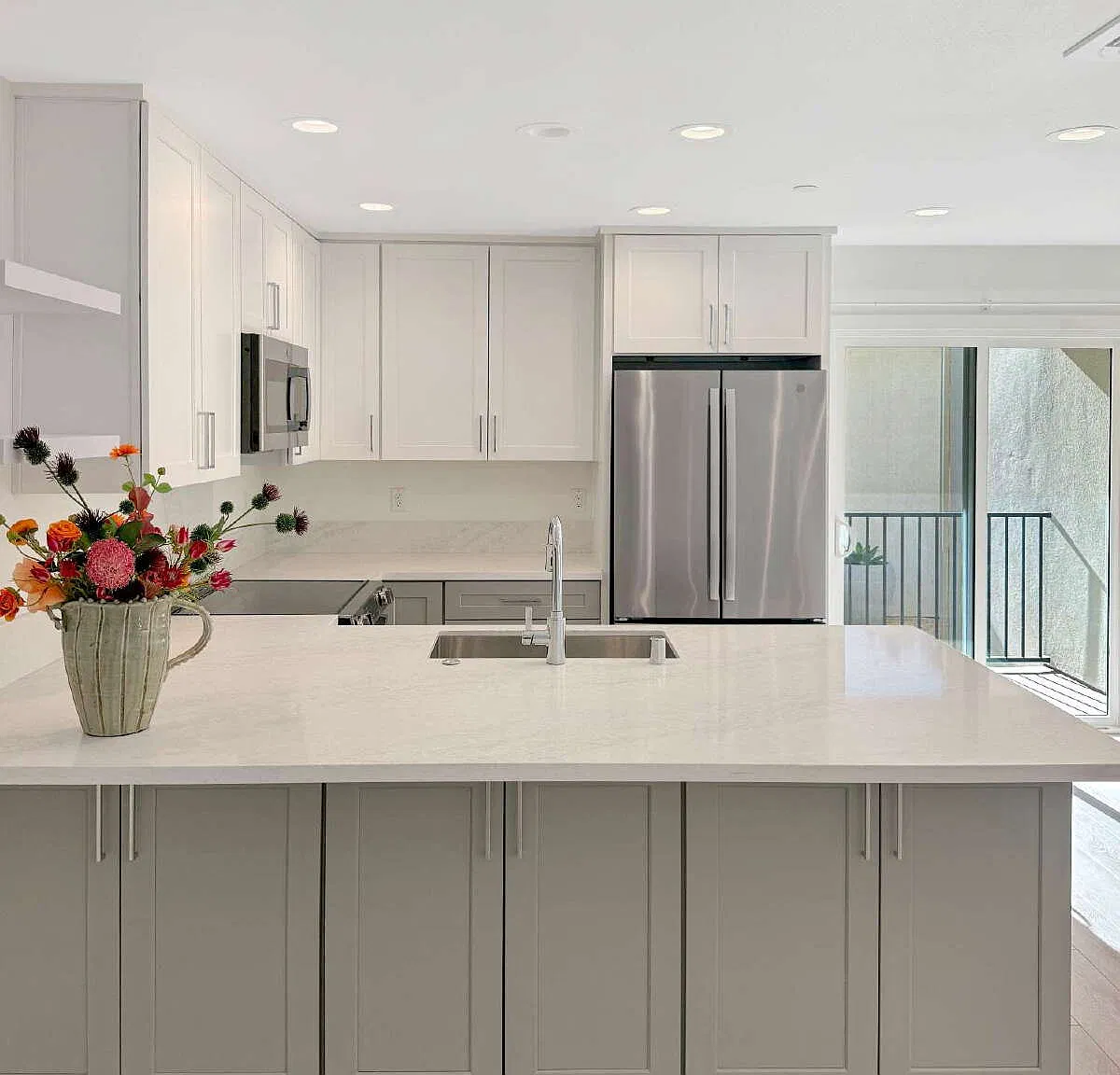 2 bed, 1.0 bath, $2,695 — Photo 2