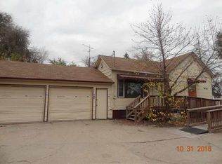 1616 Jerry Dr, Grand Island, NE 68803