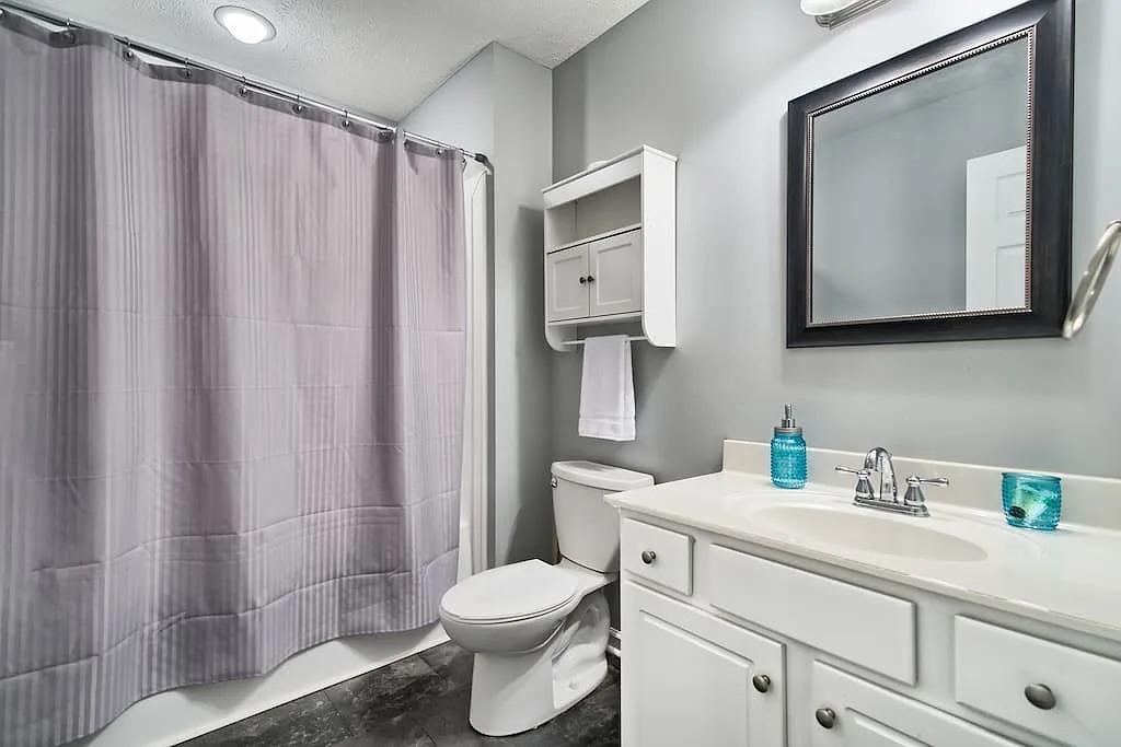 3 bed, $2,925 — Photo 1