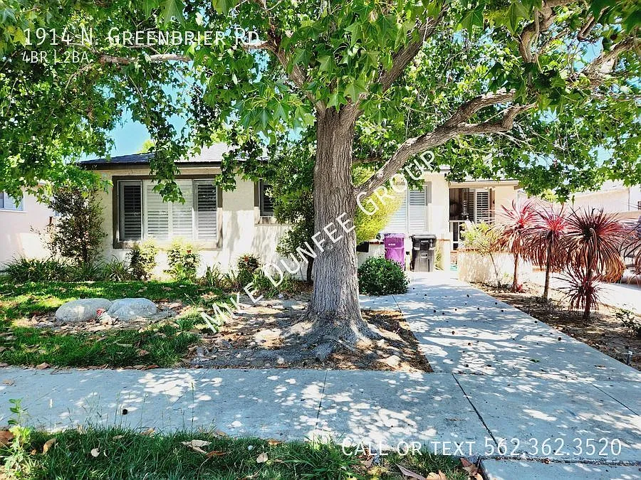 Los Altos 4 Bedroom, 2 Bath Home — Photo 2