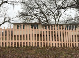 1206 N Church St, Portland, TN 37148