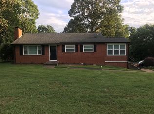 4502 White Rock Rd, Winston Salem, NC 27105