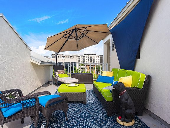 The roof deck is a special space. There is a natural gas hook up or propane or even electrical outlets for an electric grill.