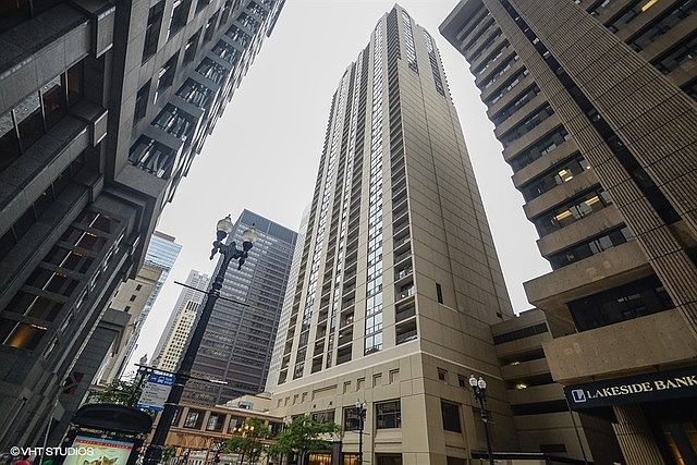 1st image of 200 N Dearborn St Unit 3104