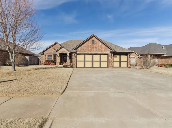 557 W Pine Rose Court Way, Mustang, OK 73064