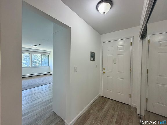 3rd image of 154 Cold Spring Road #86