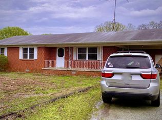 445 Alamo Hwy, Trenton, TN 38382