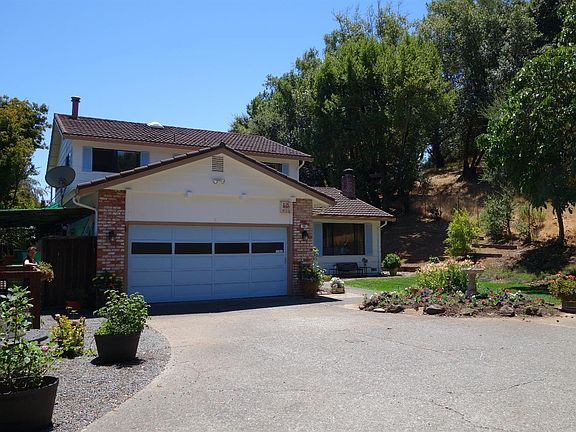 2nd image of 55 Santa Ynez Cir
