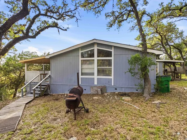 1259 Rotherman, Canyon Lake, TX 78133