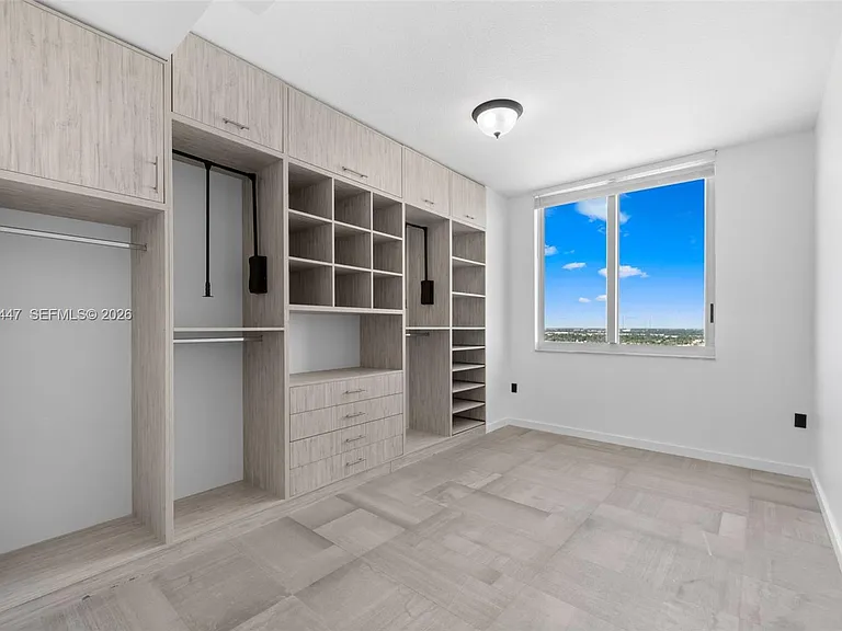 1745 Hallandale Beach Blvd #Penthouse 05W — Photo 6