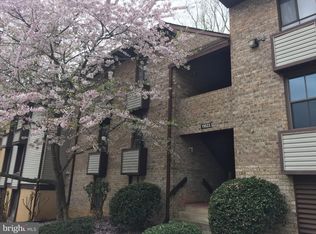 11623 Stoneview Sq APT 1B, Reston, VA 20191