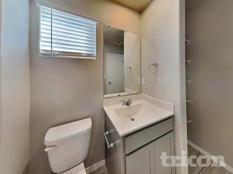 4872 Blackburn Rd NE — Photo 12