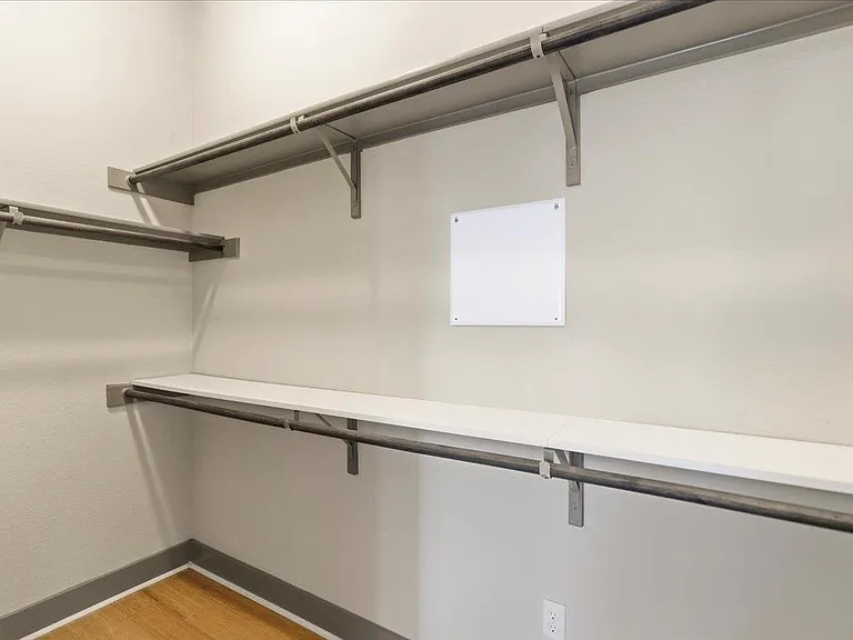 2520 Bluebonnet Ln #40 — Photo 15