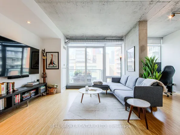 333 Adelaide St E #732, Toronto, ON M5A 4T4