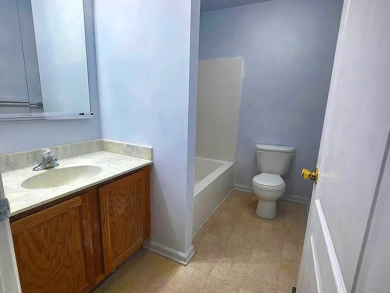 302 Hidden Dr — Photo 20