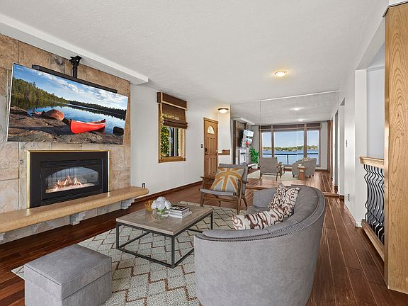 5th image of 1340 Rest Point Ln