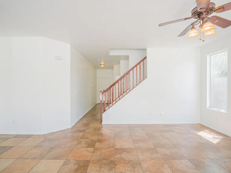 9016 W Preston Ln — Photo 12