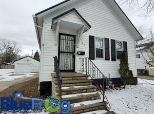 1324 Cherry St, Green Bay, WI 54301