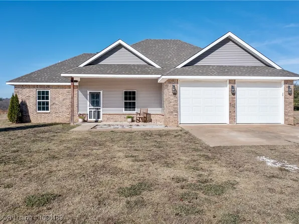 450 S Stockton Ln, Muldrow, OK 74948