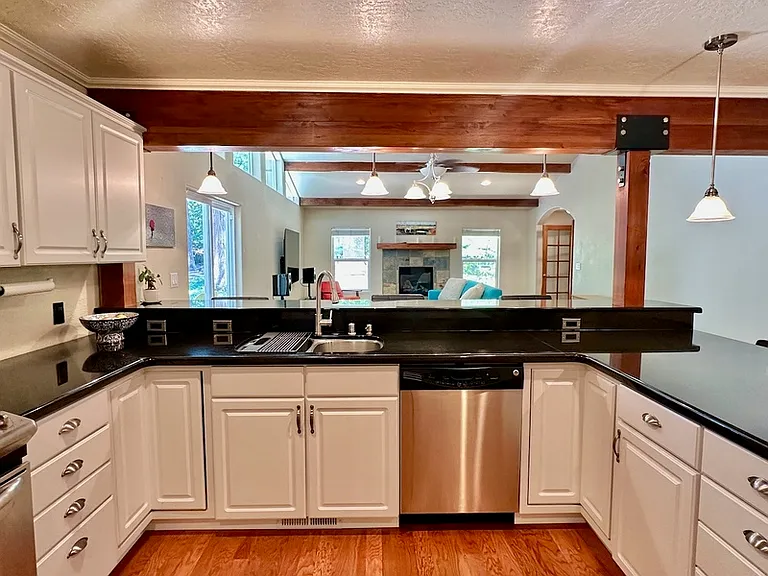 13246 Red Dog Rd — Photo 11