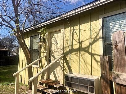 2nd image of 214 Montclair Ave