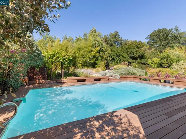 275 Gil Blas Rd, Danville, CA 94526