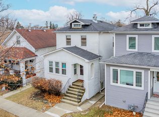 1228 Elmwood Ave, Berwyn, IL 60402