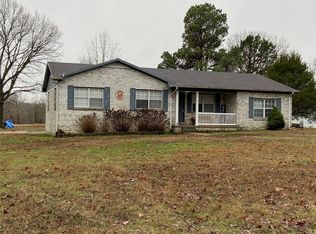 40 County Road 466, Poplar Bluff, MO 63901